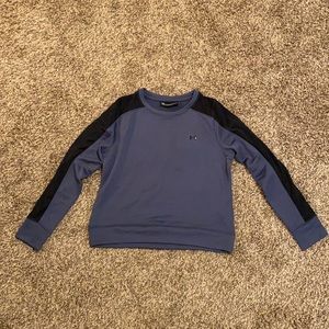 Blue Under Armour long sleeve/pull over! Size small